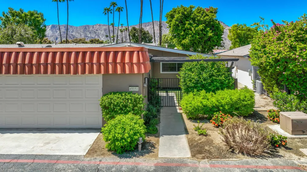49151 Washington Street La Quinta, CA 92253