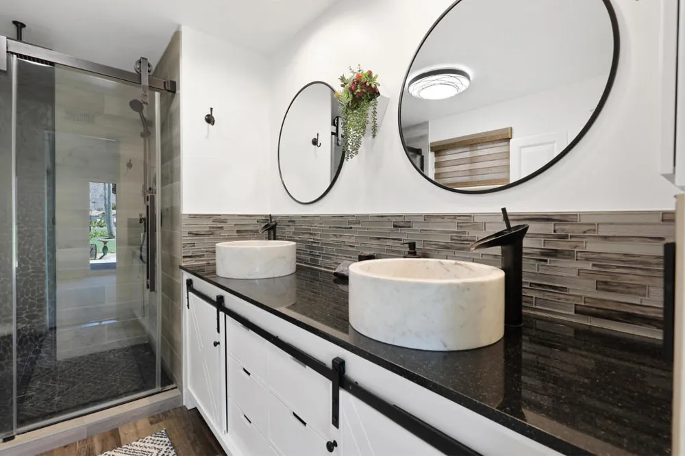 49151 Washington Street La Quinta, CA 92253