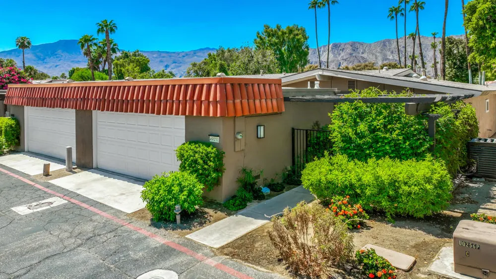 49151 Washington Street La Quinta, CA 92253