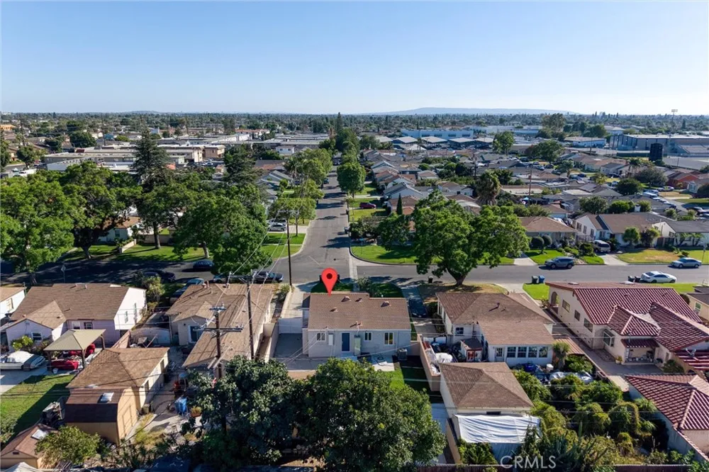 8237 Arnett Downey, CA 90241