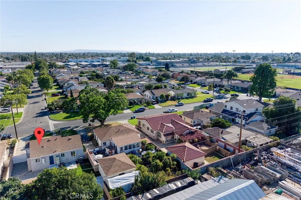 8237 Arnett Downey, CA 90241