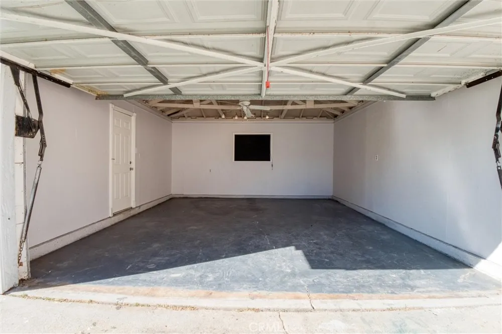 8237 Arnett Downey, CA 90241
