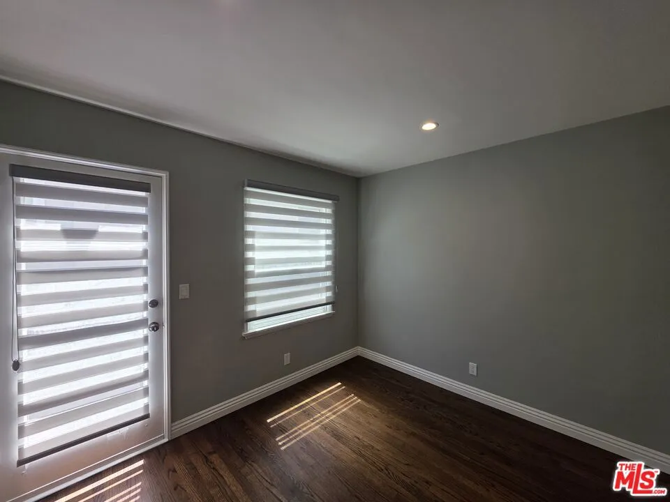 102 Gaviota Avenue #106 Long Beach, CA 90802