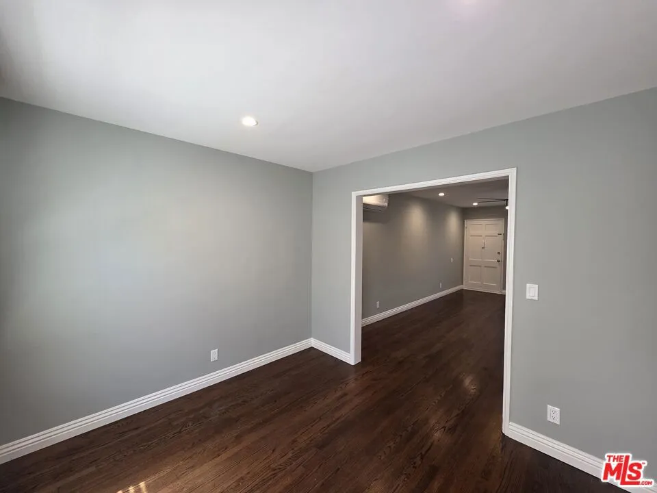 102 Gaviota Avenue #106 Long Beach, CA 90802