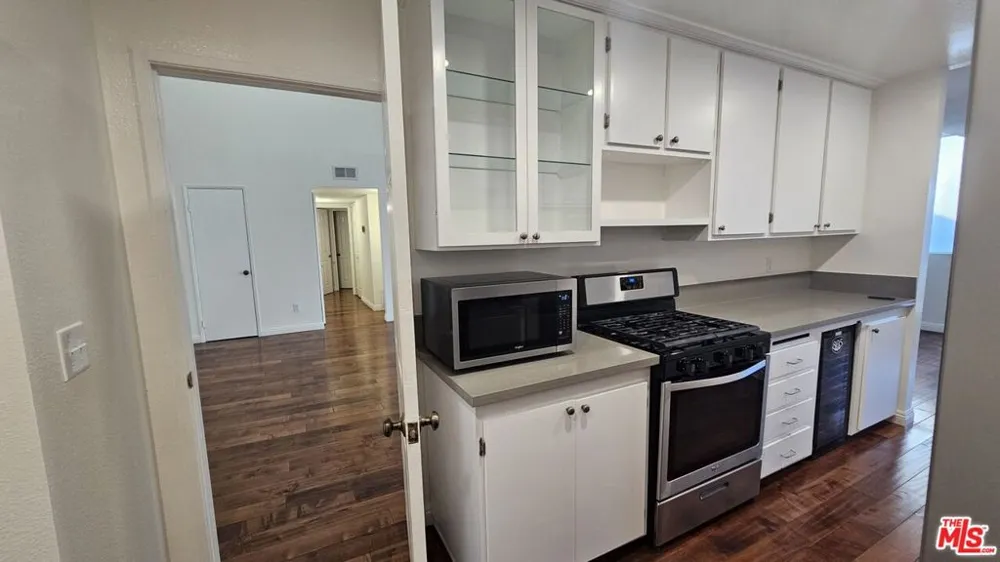 1940 Highland Avenue #59 Los Angeles, CA 90068