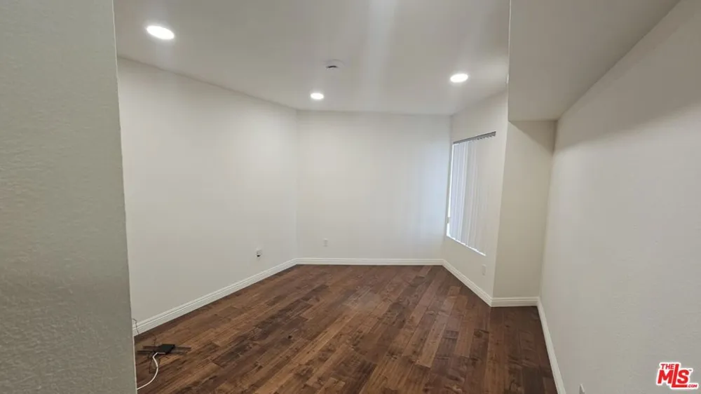 1940 Highland Avenue #59 Los Angeles, CA 90068