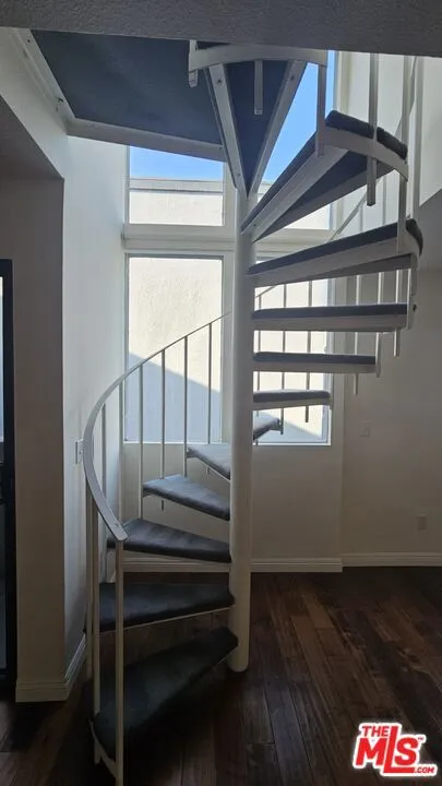 1940 Highland Avenue #59 Los Angeles, CA 90068