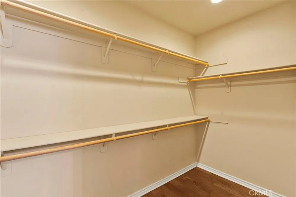 7091 Coriander Oak Hills, CA 92344