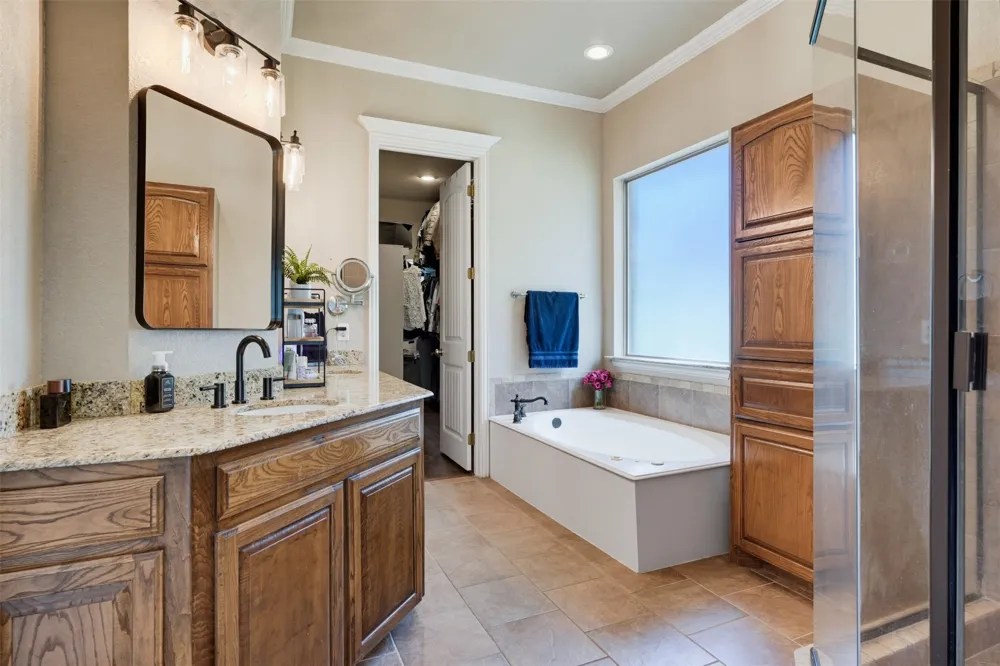 135 Crooked Stick Lane Aledo, TX 76008