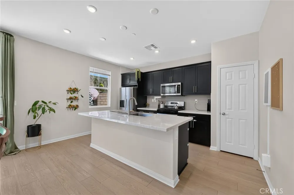 26562 Brightstone Drive Menifee, CA 92585
