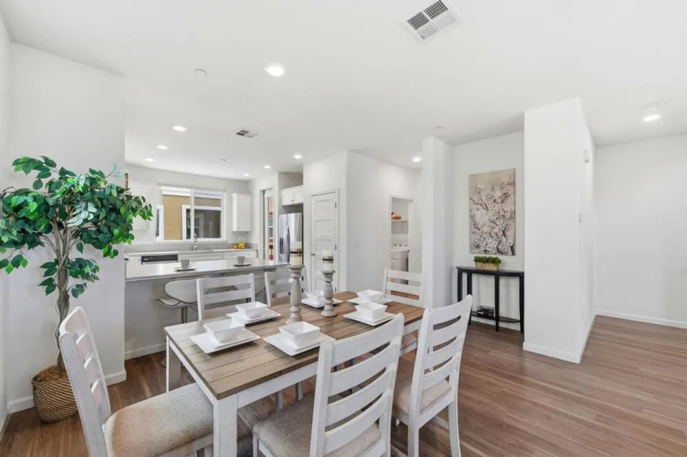 1011 Bellante Lane #1 San Jose, CA 95131