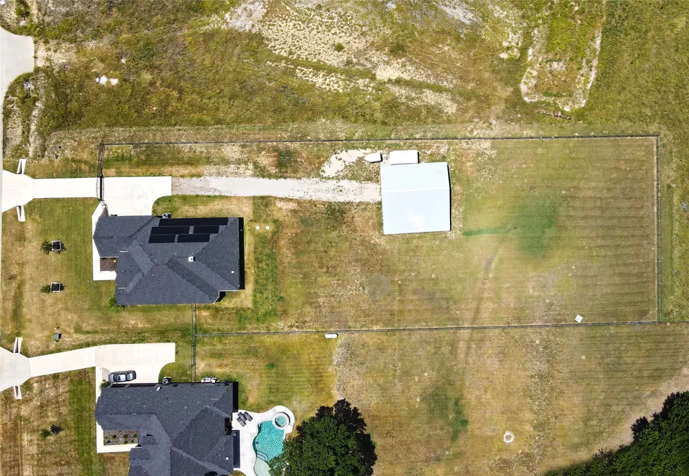7409 Autumn Grove Lane Ponder, TX 76259