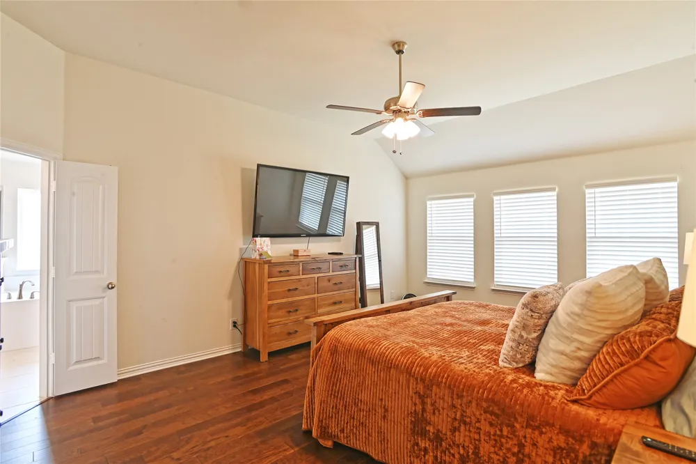 7409 Autumn Grove Lane Ponder, TX 76259