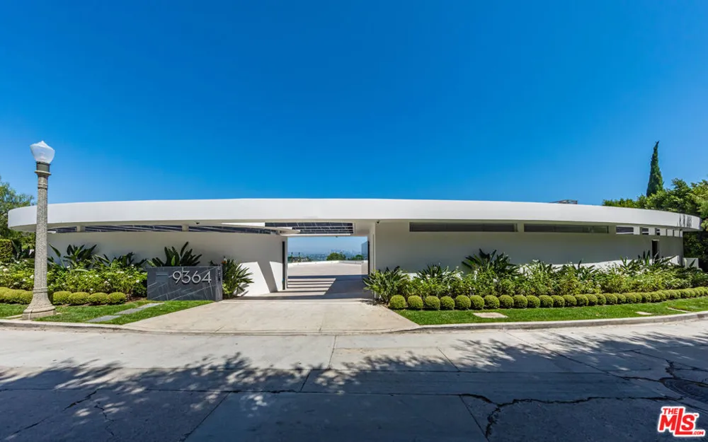9364 Beverly Crest Drive Los Angeles, CA 90210