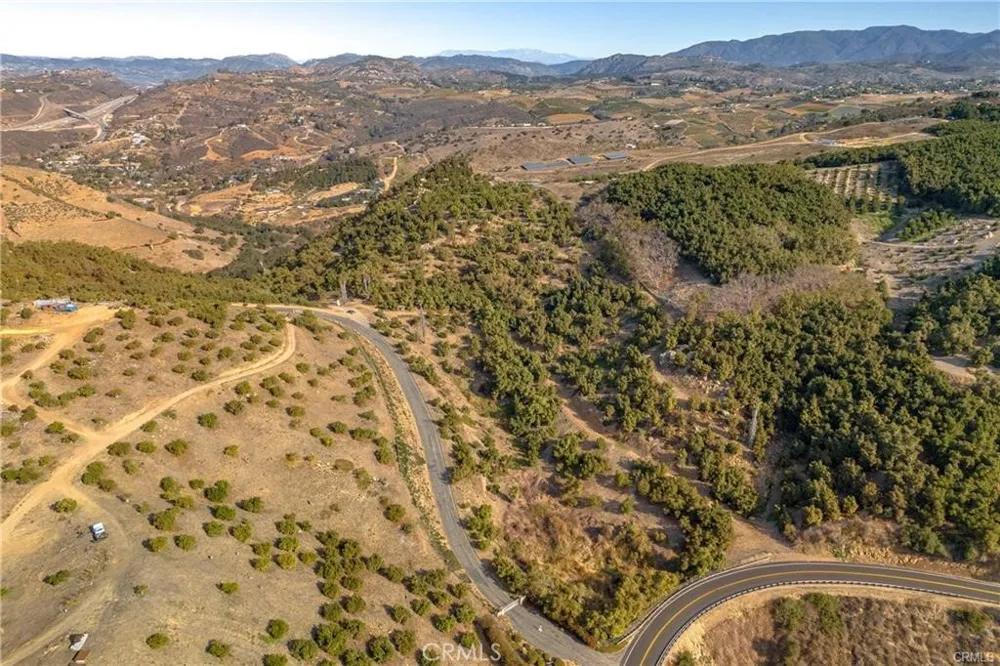 Circle R Escondido, CA 92026