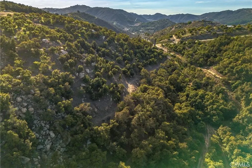 Circle R Escondido, CA 92026