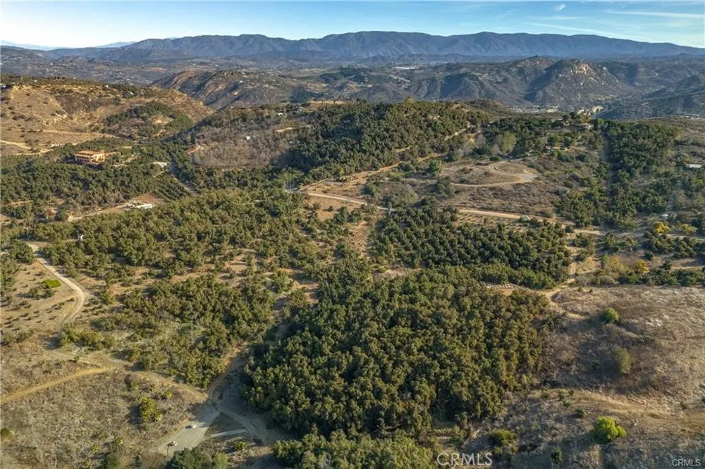 Circle R Escondido, CA 92026