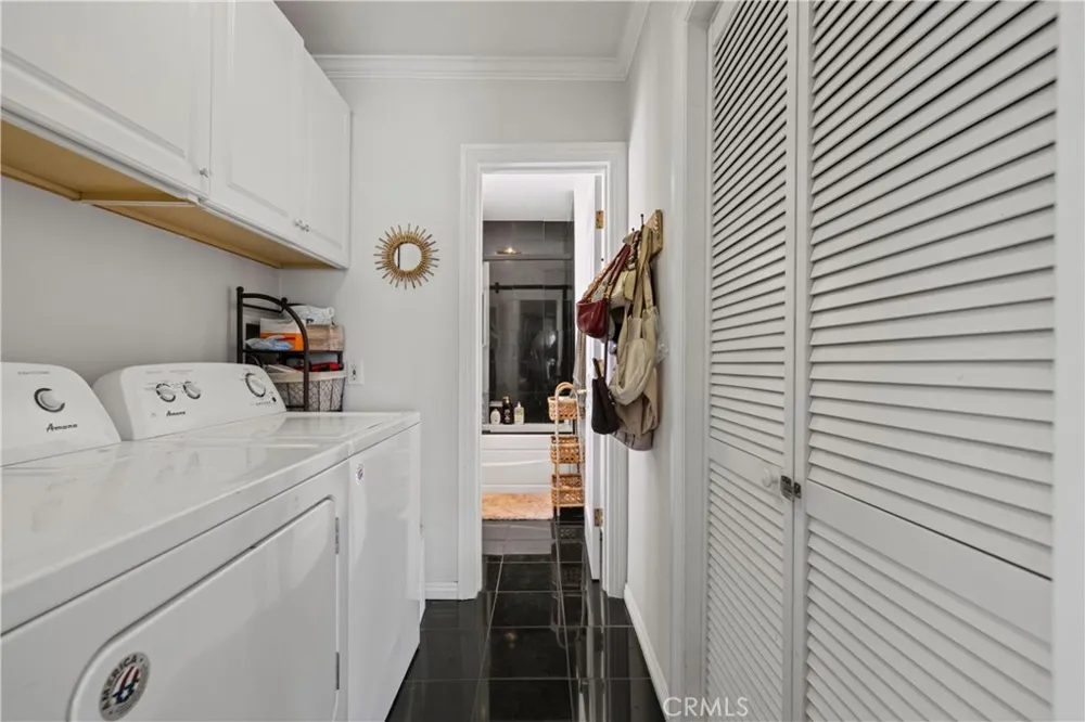 3906 Pacific Avenue Marina del Rey, CA 90292