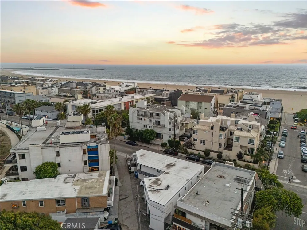 3906 Pacific Avenue Marina del Rey, CA 90292