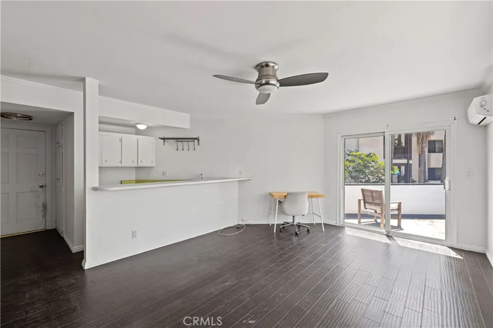 3906 Pacific Avenue Marina del Rey, CA 90292