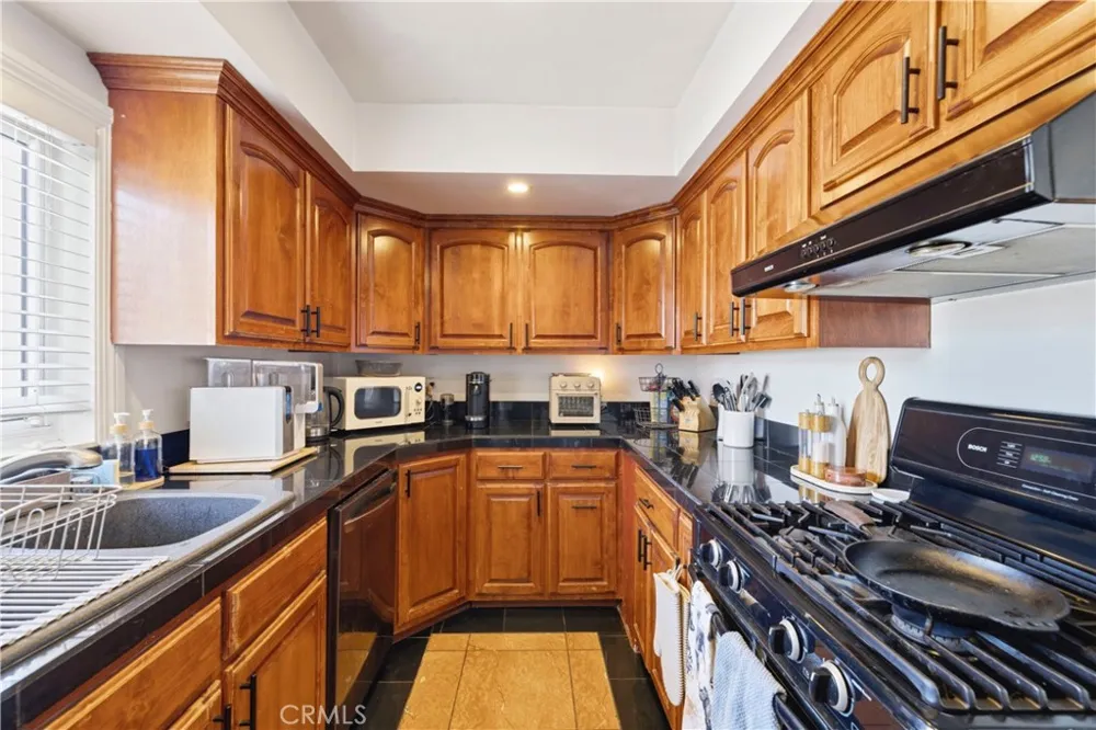 3906 Pacific Avenue Marina del Rey, CA 90292