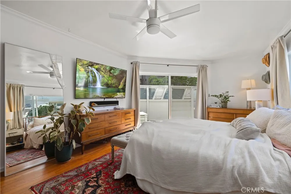 3906 Pacific Avenue Marina del Rey, CA 90292