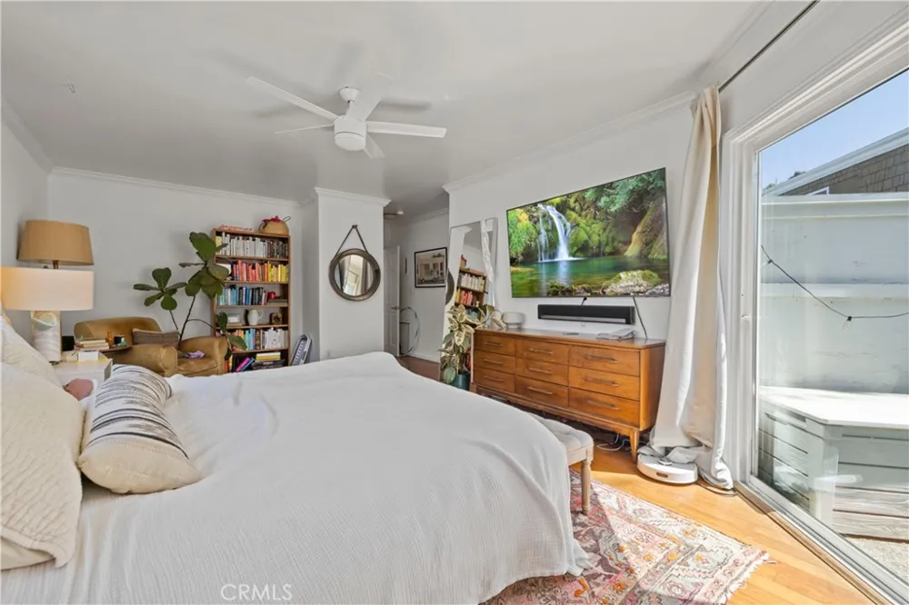 3906 Pacific Avenue Marina del Rey, CA 90292
