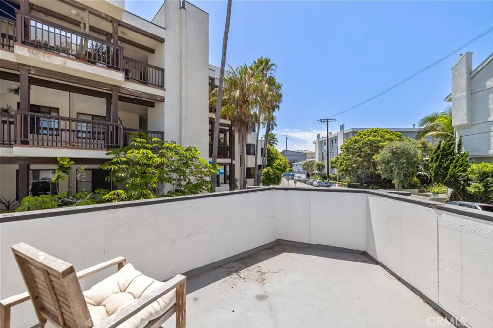 3906 Pacific Avenue Marina del Rey, CA 90292