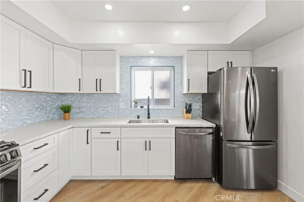 3906 Pacific Avenue Marina del Rey, CA 90292