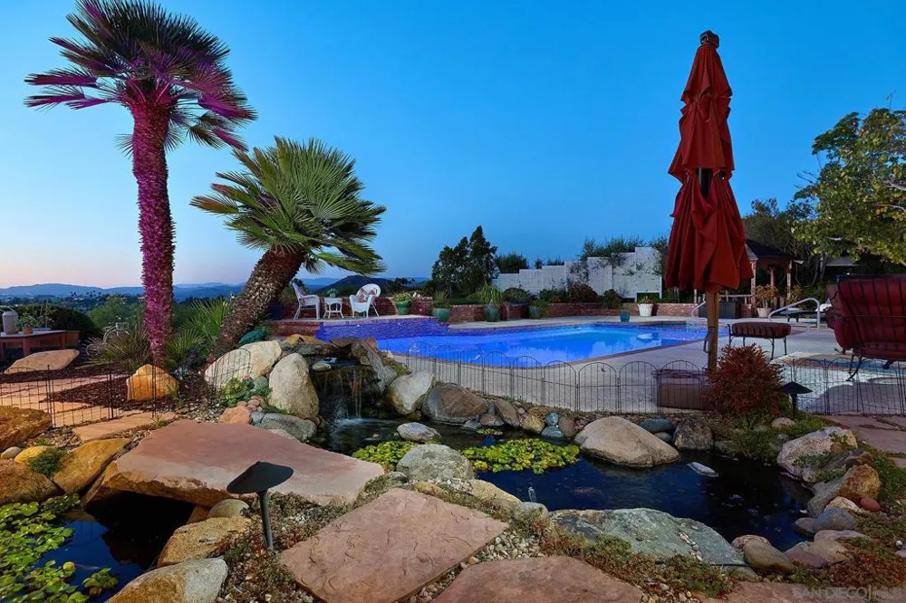 17505 Corte Lomas Verdes Poway, CA 92064