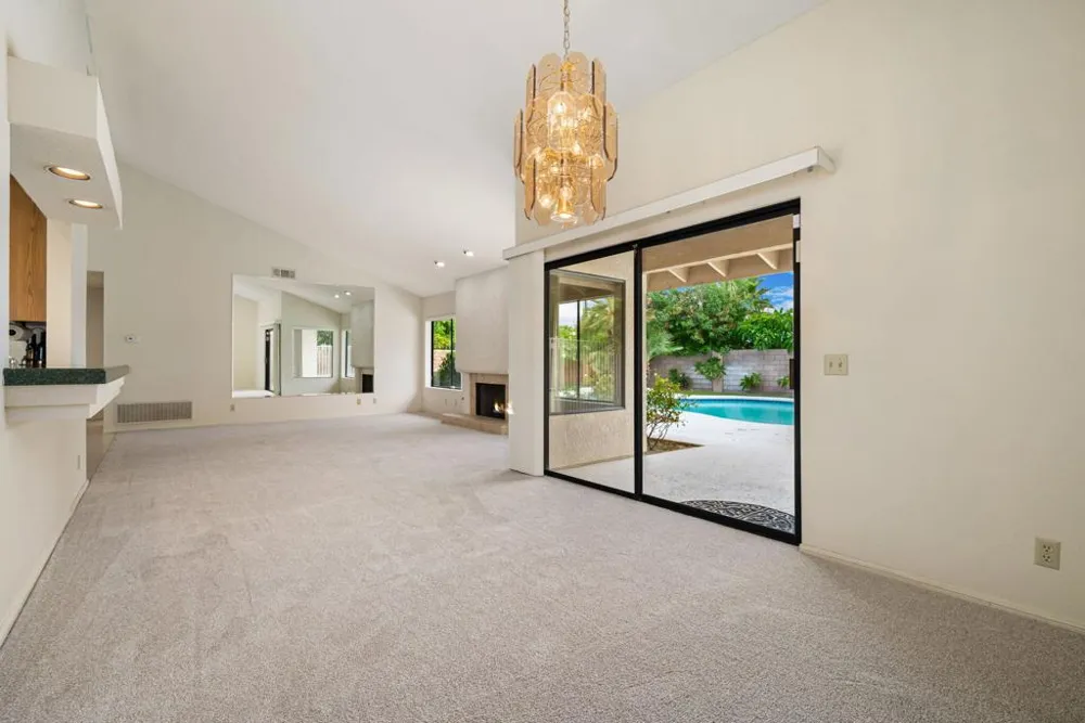 79580 Port Royal Avenue Bermuda Dunes, CA 92203