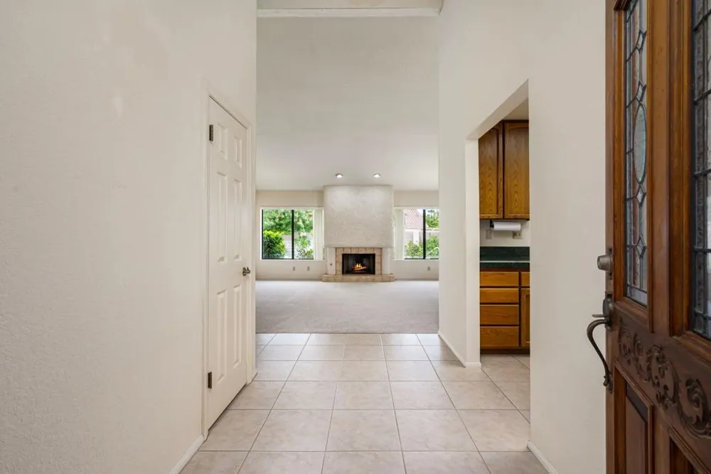 79580 Port Royal Avenue Bermuda Dunes, CA 92203