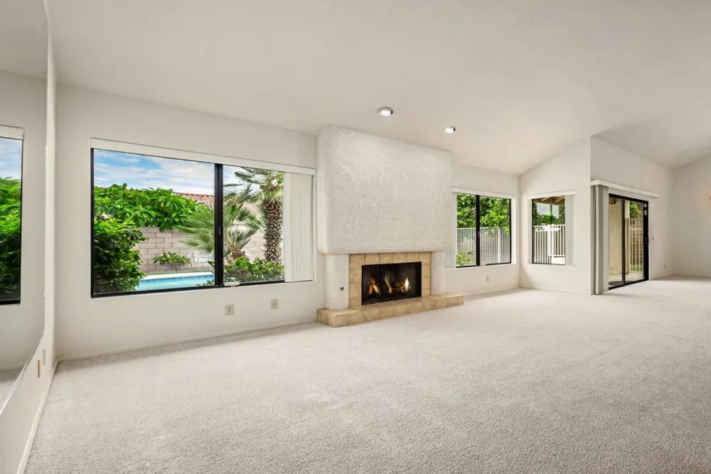 79580 Port Royal Avenue Bermuda Dunes, CA 92203