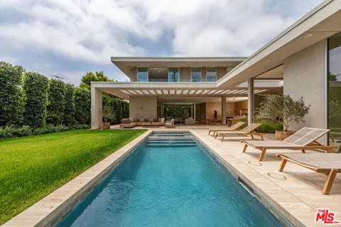 634 Moreno Avenue