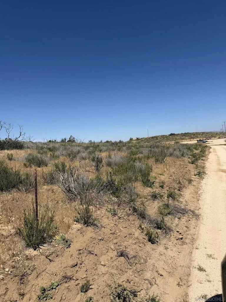Boulder Vista Drive Aguanga, CA 92536