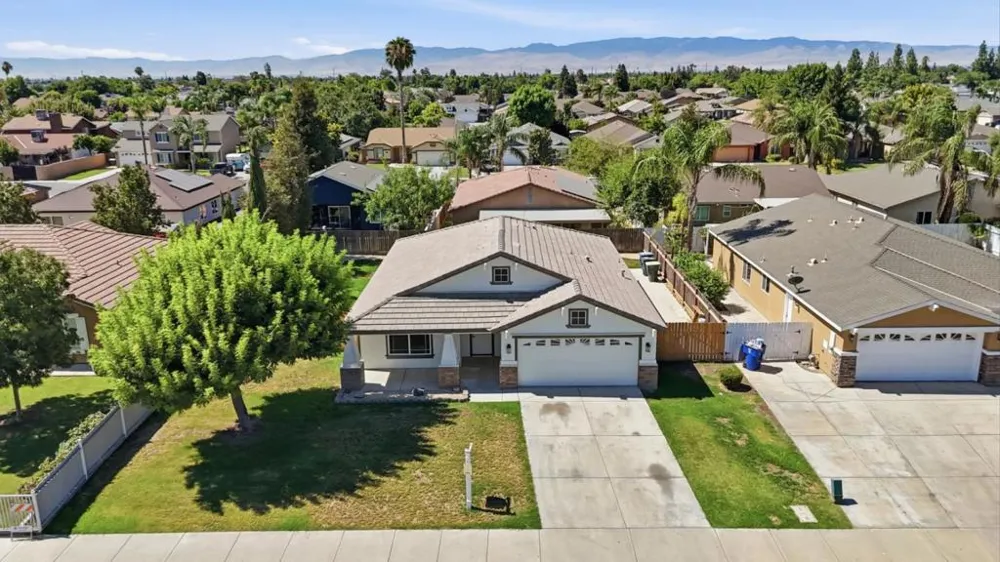 3709 Harris Road Bakersfield, CA 93313