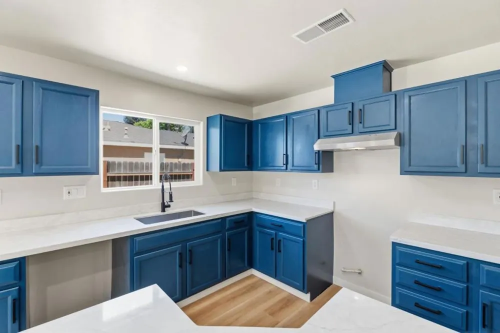 3709 Harris Road Bakersfield, CA 93313