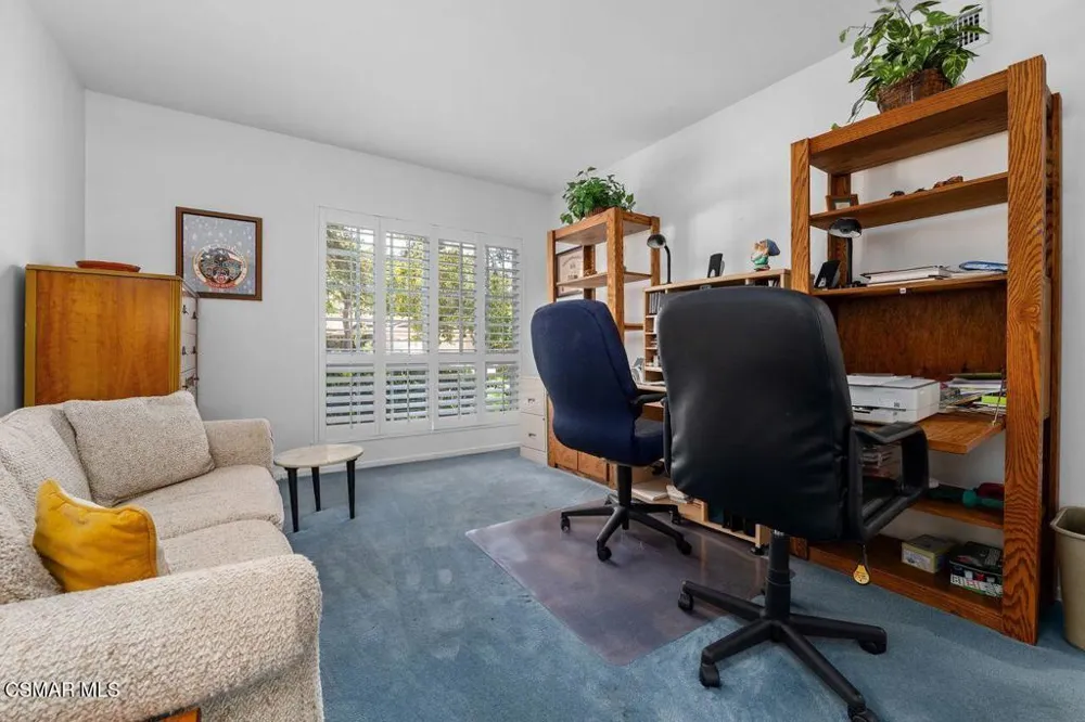 17701 Corinthian Drive Encino, CA 91316