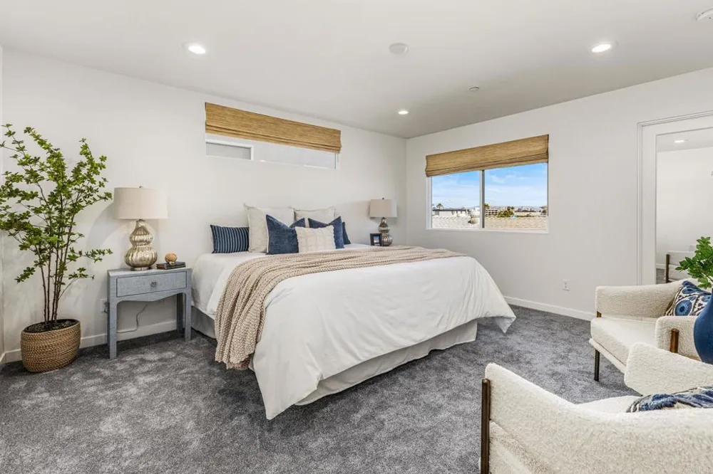 1423 Evergreen St San Diego, CA 92106
