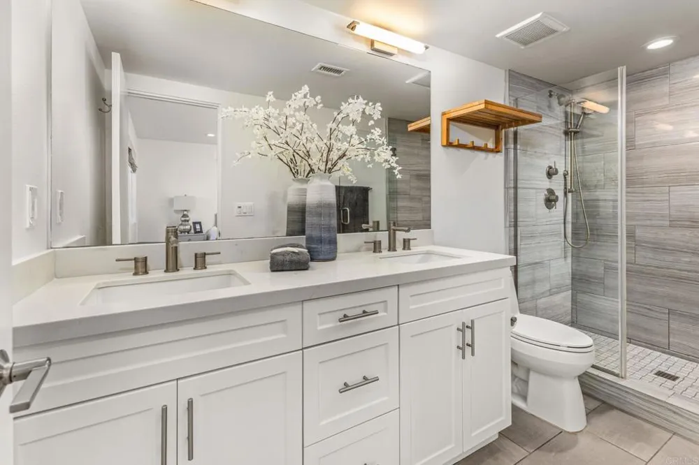 1423 Evergreen St San Diego, CA 92106