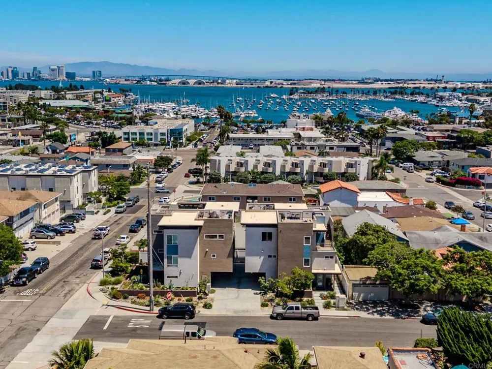 1423 Evergreen St San Diego, CA 92106