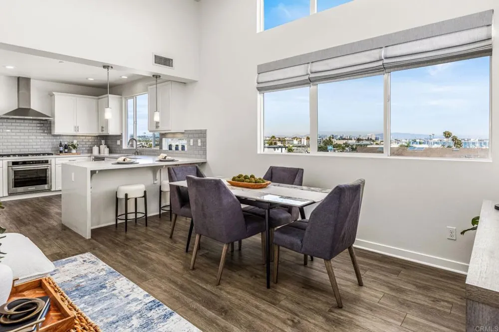 1423 Evergreen St San Diego, CA 92106