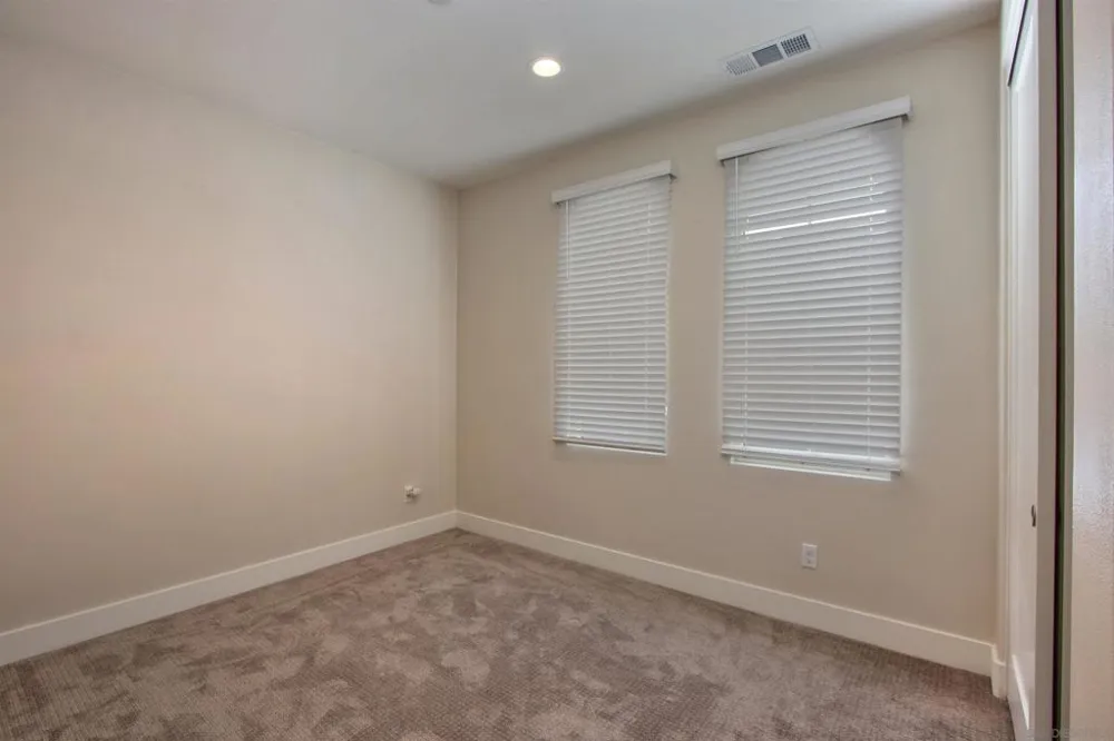 368 Ventasso Fallbrook, CA 92028