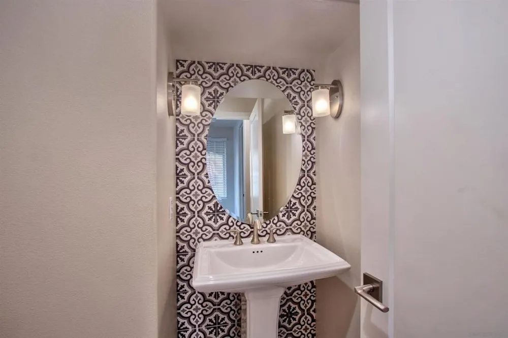 368 Ventasso Fallbrook, CA 92028