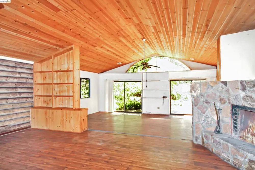 12383 Yankee Hill rd Columbia, CA 95310