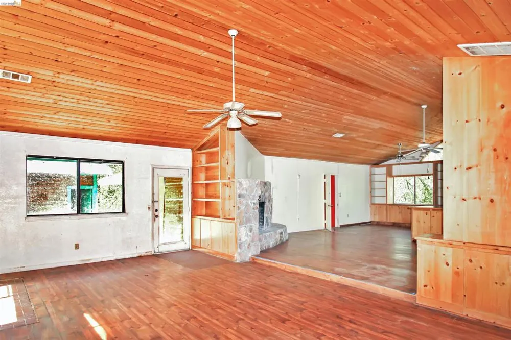 12383 Yankee Hill rd Columbia, CA 95310