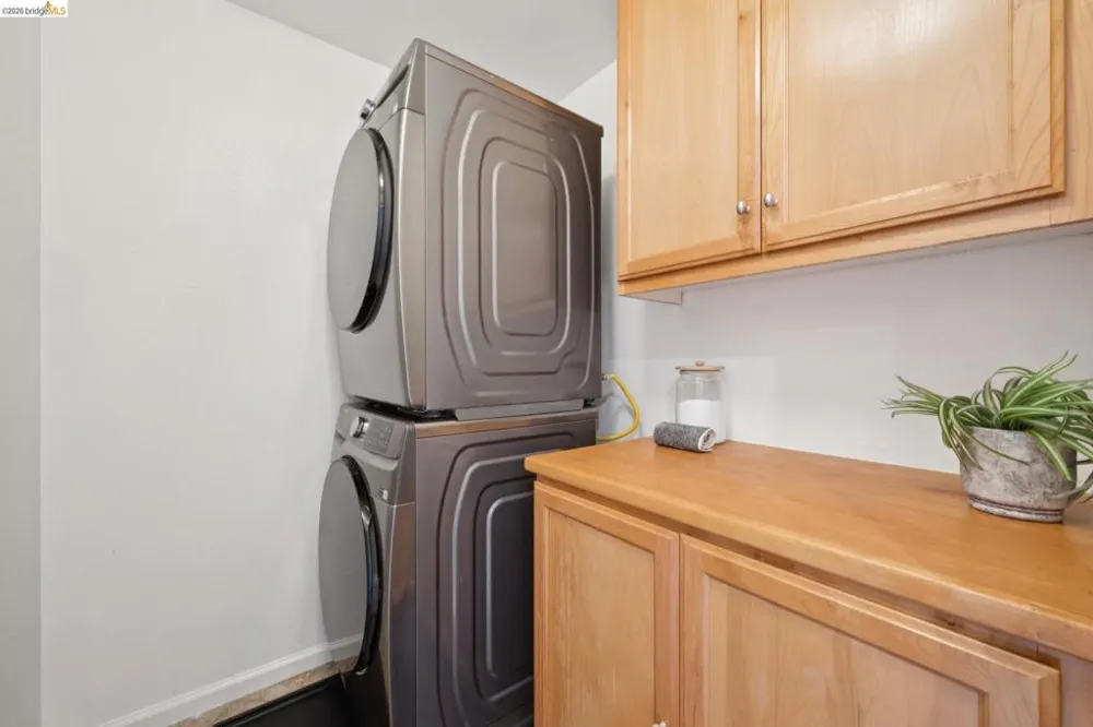 115 Carmel St San Pablo, CA 94806