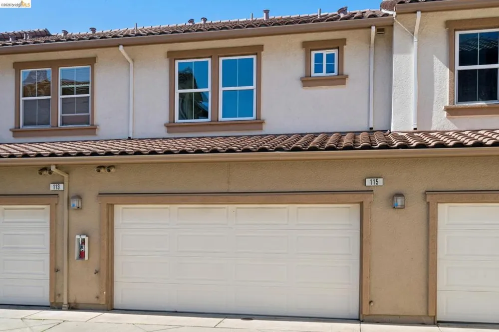 115 Carmel St San Pablo, CA 94806