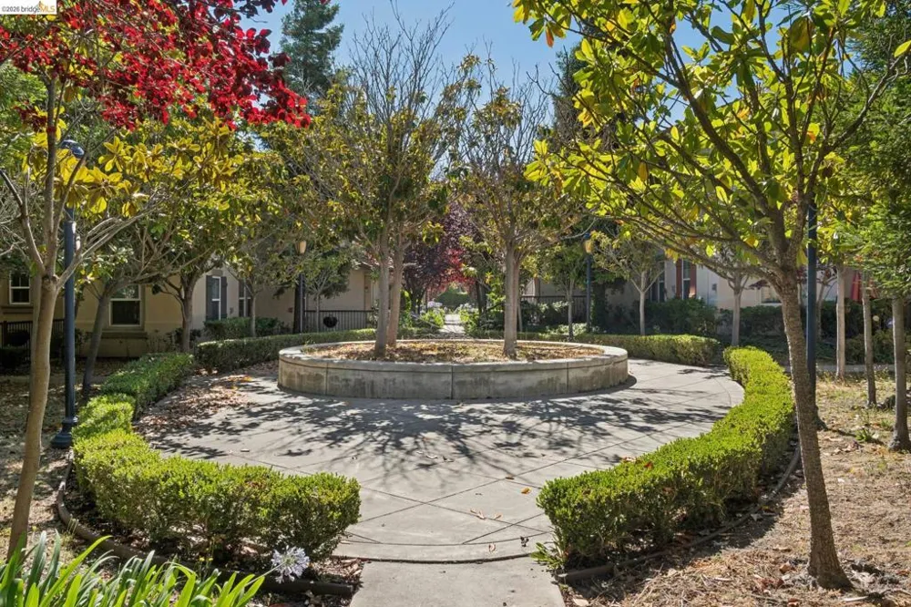 115 Carmel St San Pablo, CA 94806