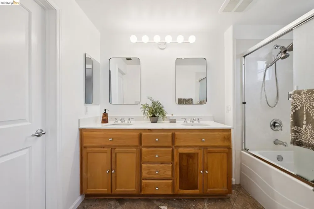 115 Carmel St San Pablo, CA 94806